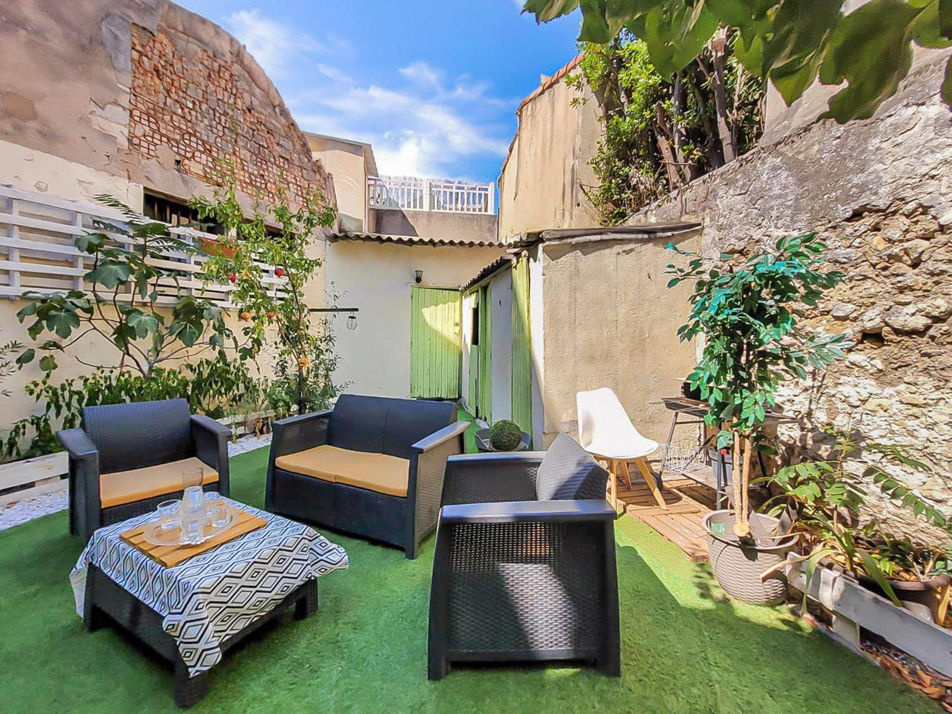 Le Refuge Mediterraneen Apartment *